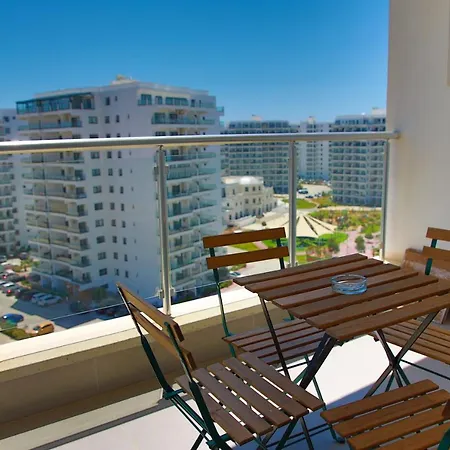 Apartman Flavius In Caesar & Spa, Long Perivolia tou Trikomou