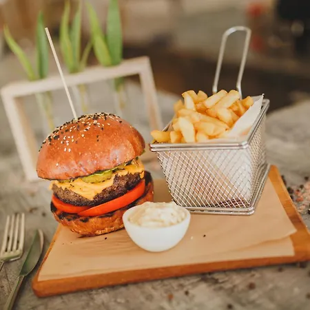 Flavius In Caesar & Spa, Long *