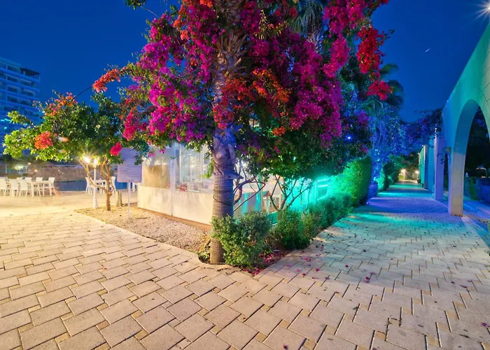 Apartmán Flavius In Caesar & Spa, Long Perivolia tou Trikomou